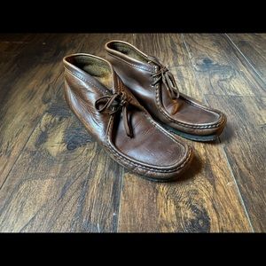 Clark’s Wallabees brown leather Men’s size 12
